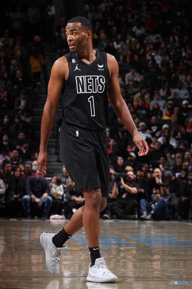 使得设备在 使得设备在